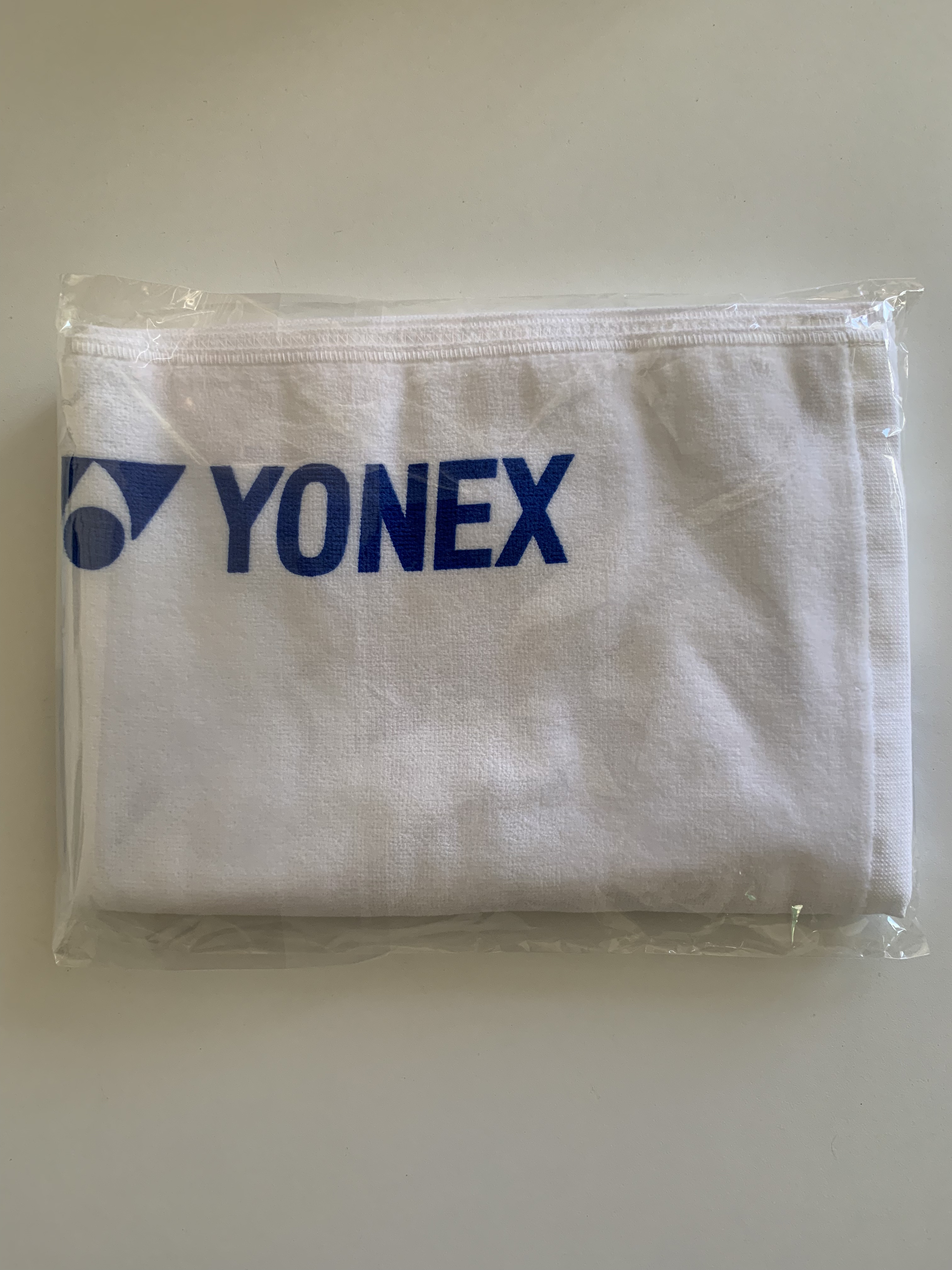 Yonex Sport Towel YOB22362YX-001 White - AUSTRALIAN BADMINTON OPEN Edition